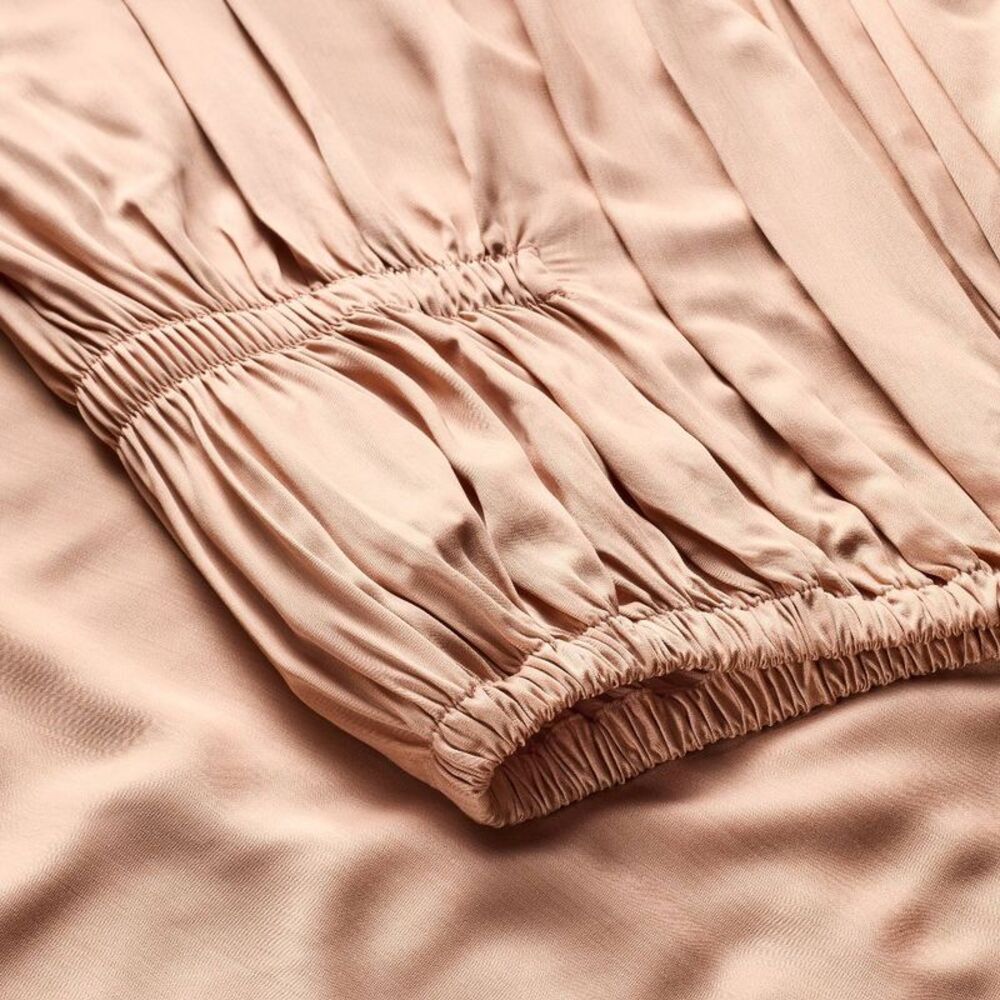 Casaluna - Queen 400 Thread Count Rayon from Bamboo Sheet Set Pink - Picture 4 of 4